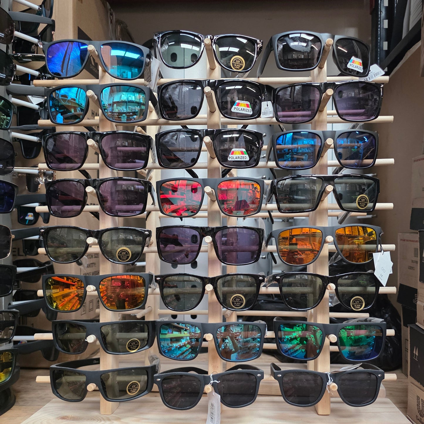 SUNGLASS DISPLAY 24 UNITS