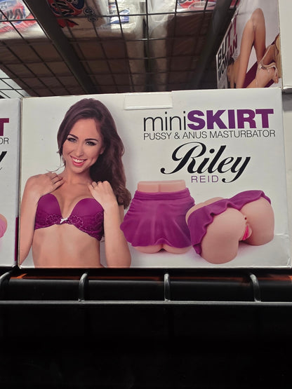 miniSKIRT - Riley Reid product packaging