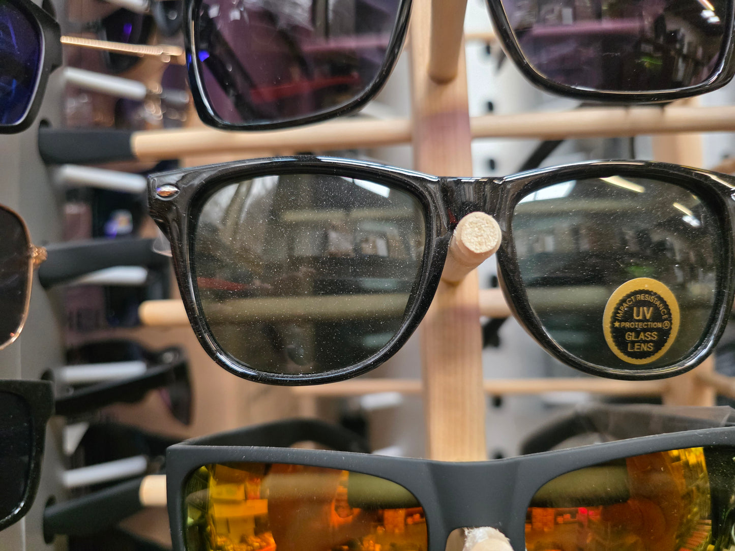 SUNGLASSES SHADES