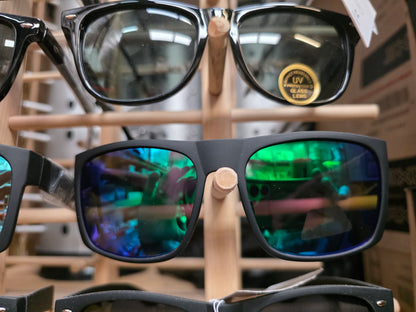 SUNGLASSES SHADES